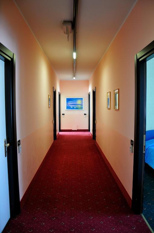 Albergo San Remo Montebelluna Kültér fotó